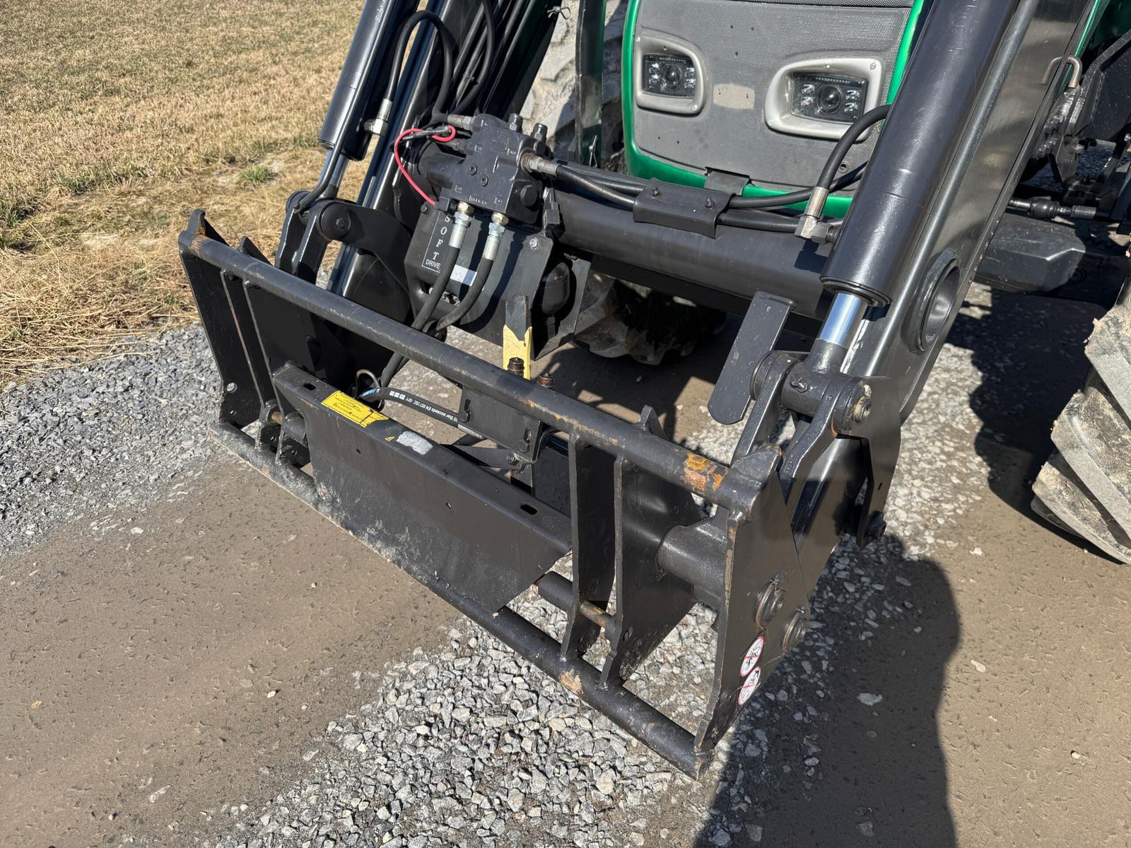 Valtra T120 Hitech - Image 20