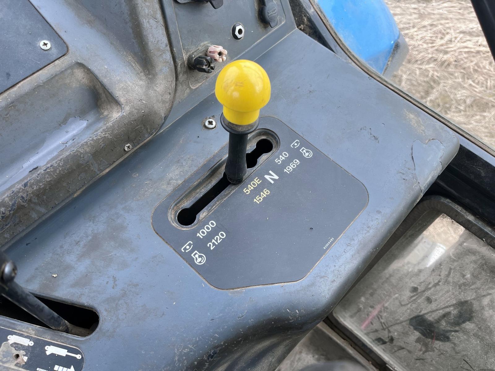 New Holland TM150PC - Image 14