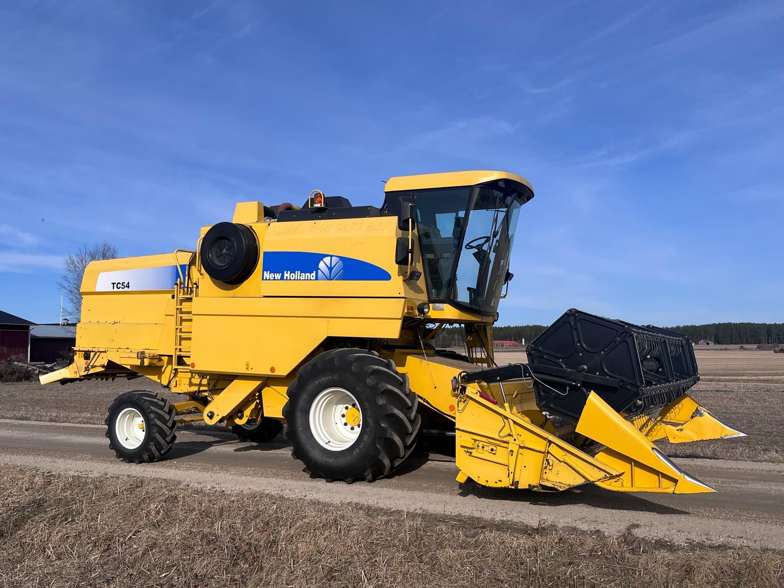 New Holland TC54 - Image 4