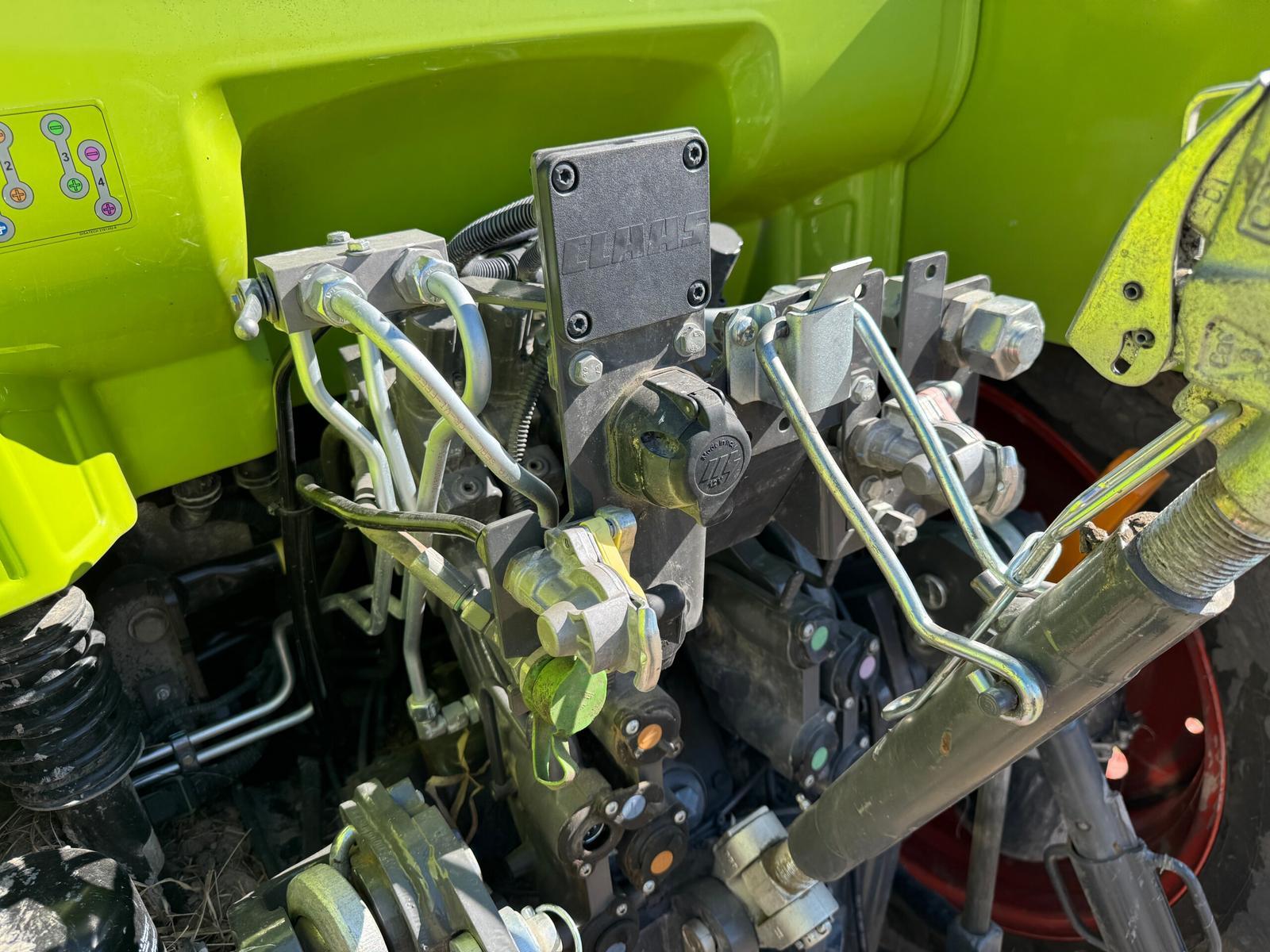 Claas ARION 610 CIS Hexashift - Image 10