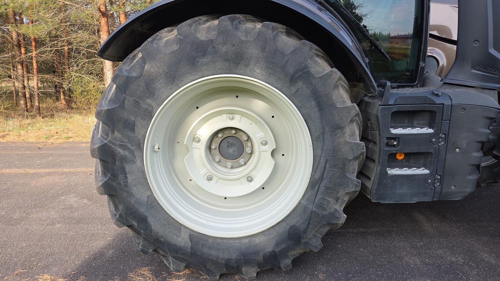 Valtra T254 Versu SmartTouch - Image 23