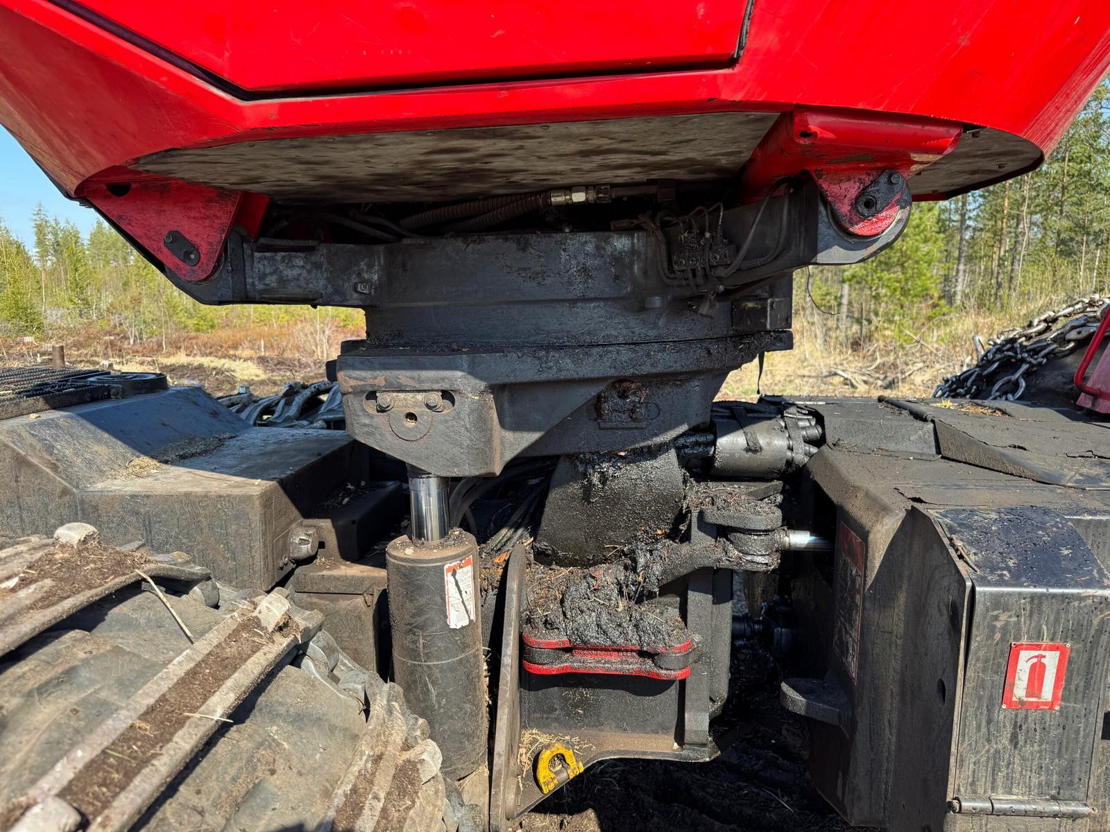 Komatsu 911.5 - Image 19