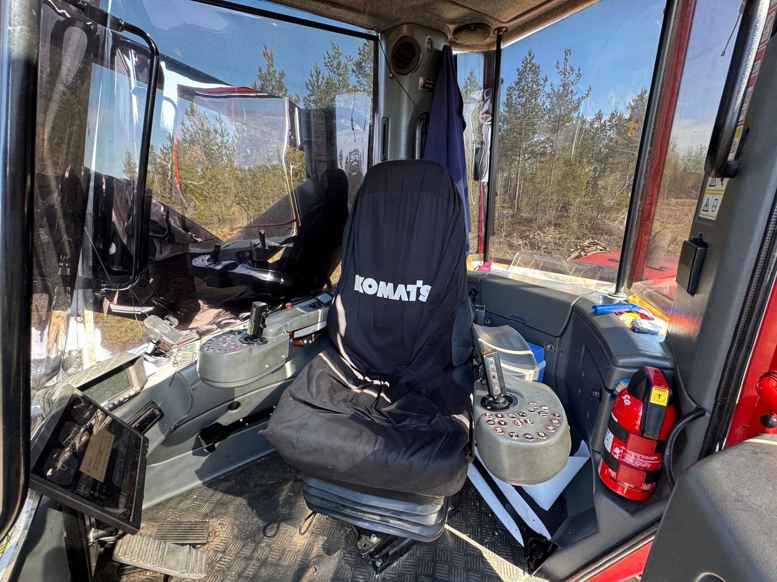 Komatsu 911.5 - Image 8