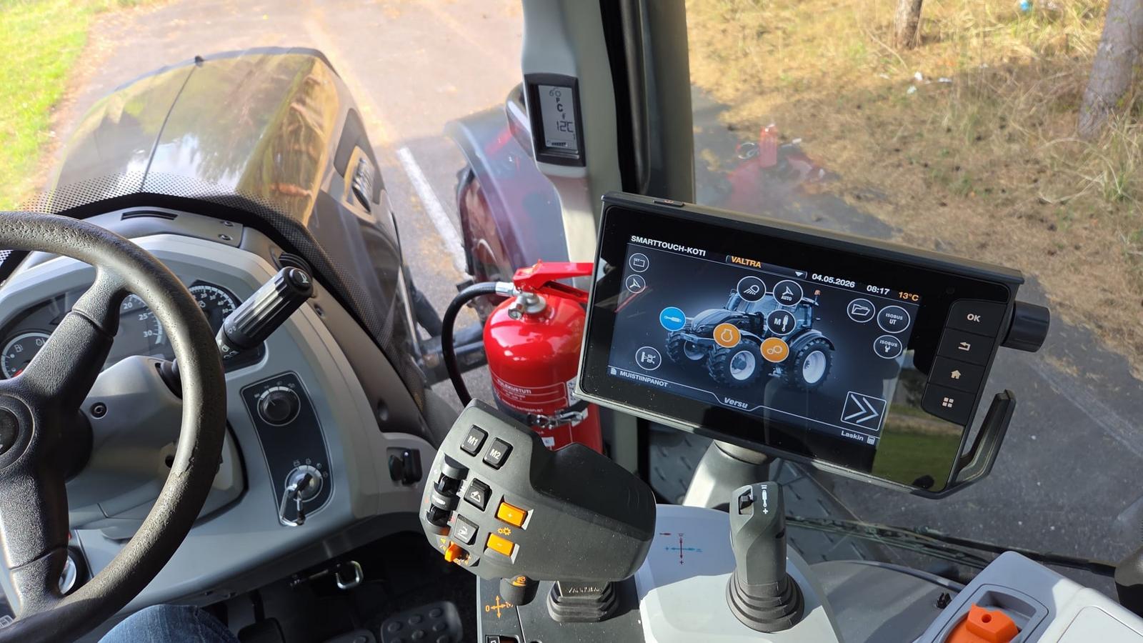 Valtra T254 Versu SmartTouch - Image 15