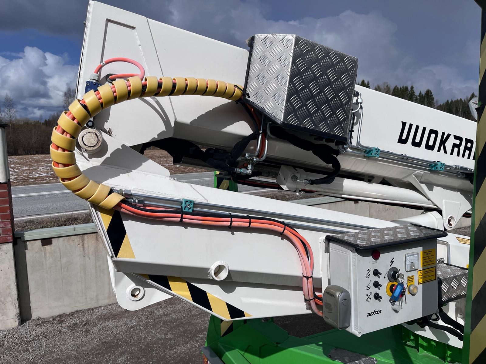 Dexter 19ZS - Image 8