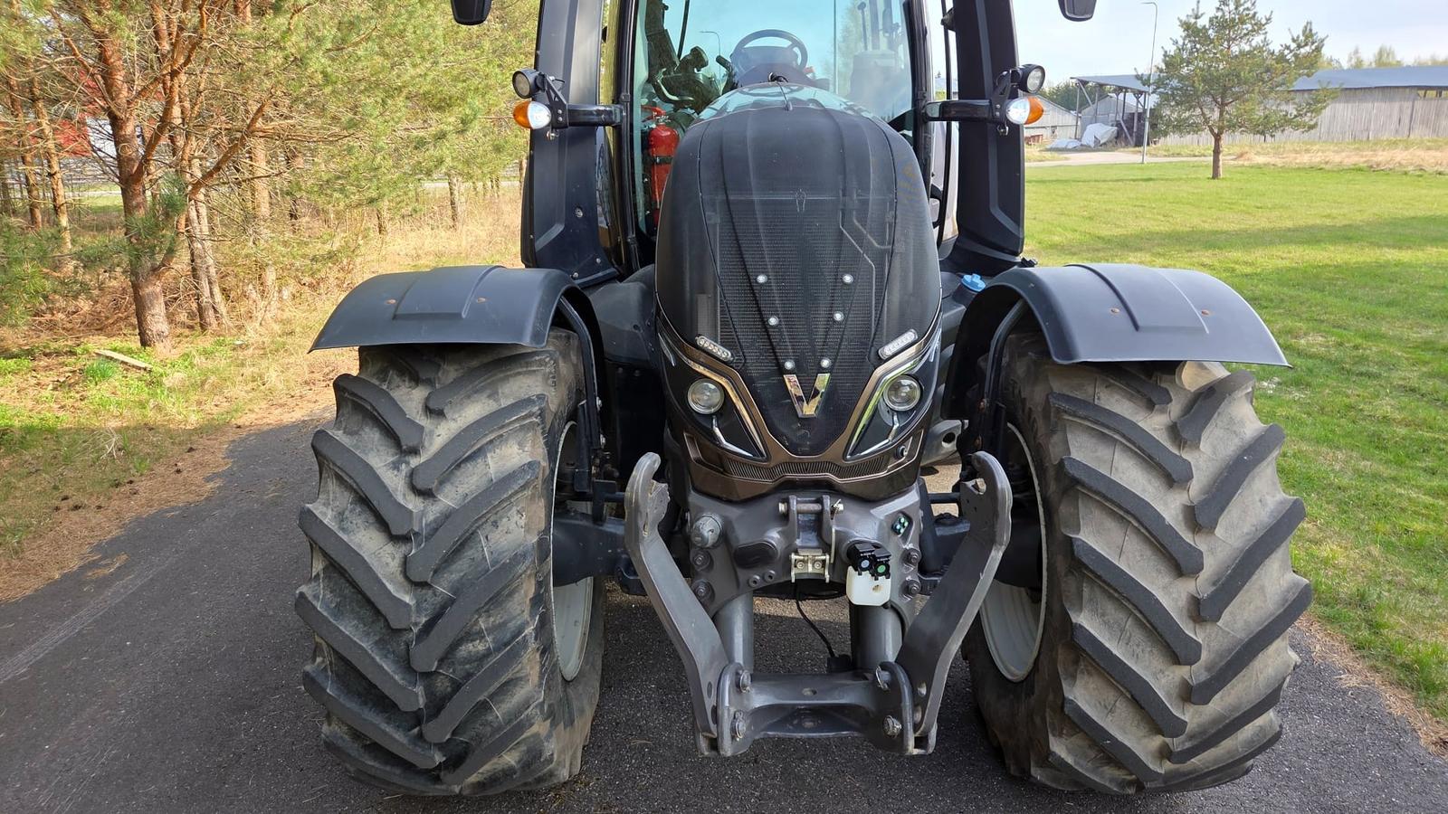 Valtra T254 Versu SmartTouch - Image 19