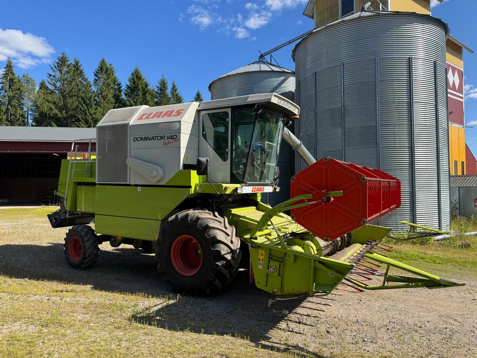 Claas Dominator 140 HydroDrive - Image 4