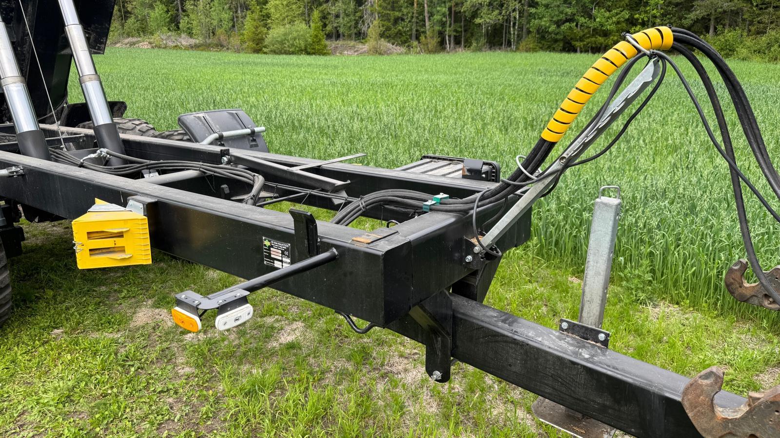 ERT E18 Yleiskärry - Image 12