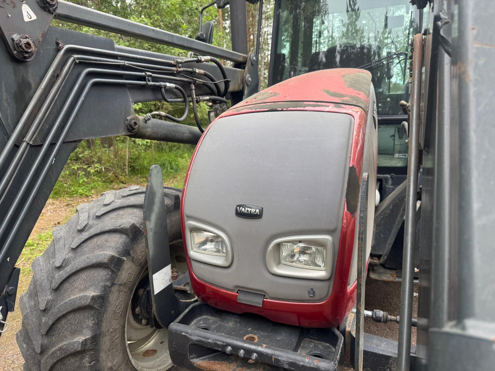 Valtra C130 - Image 24