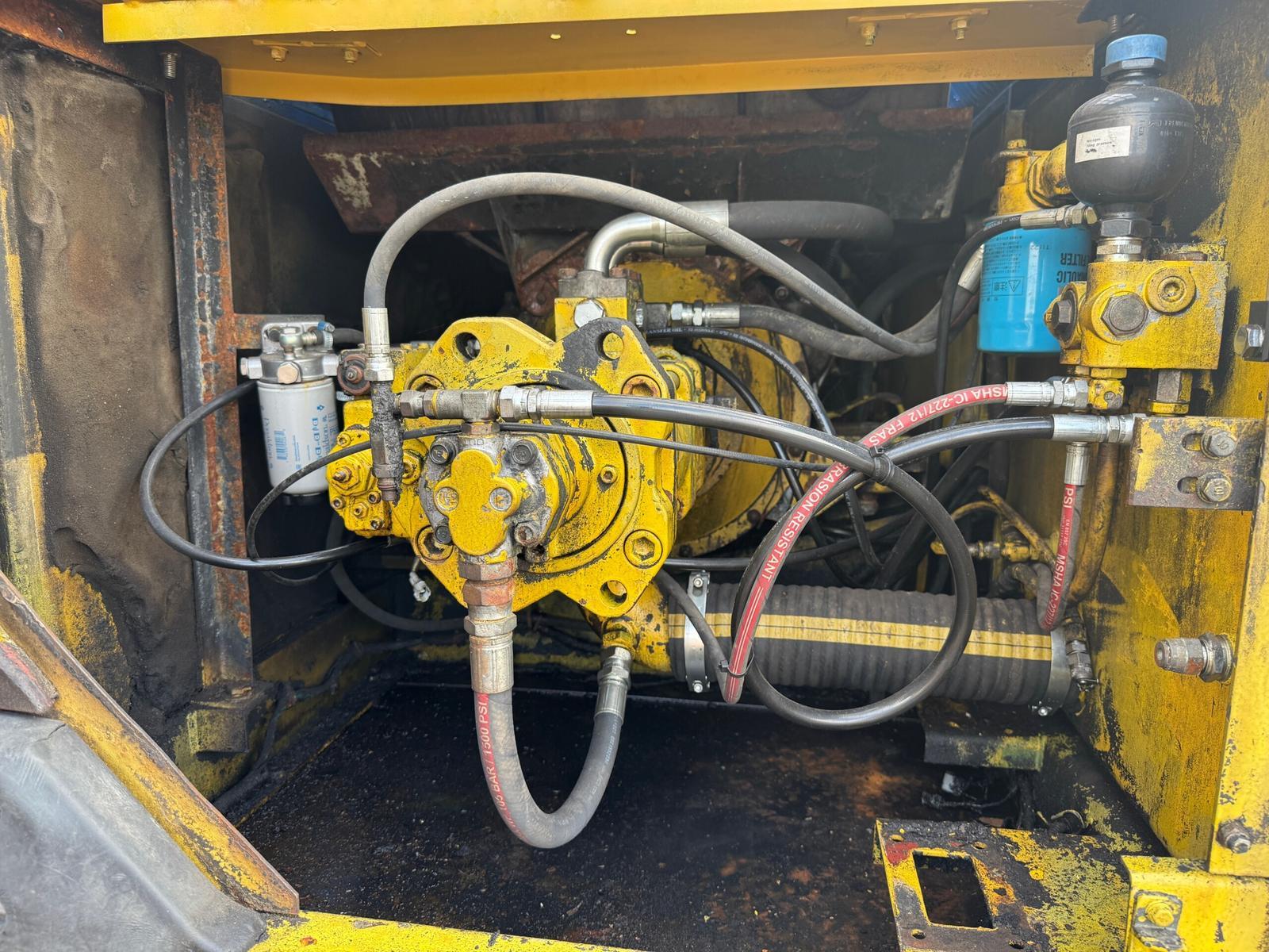 Kobelco SK220 LC Mark3 - Image 23