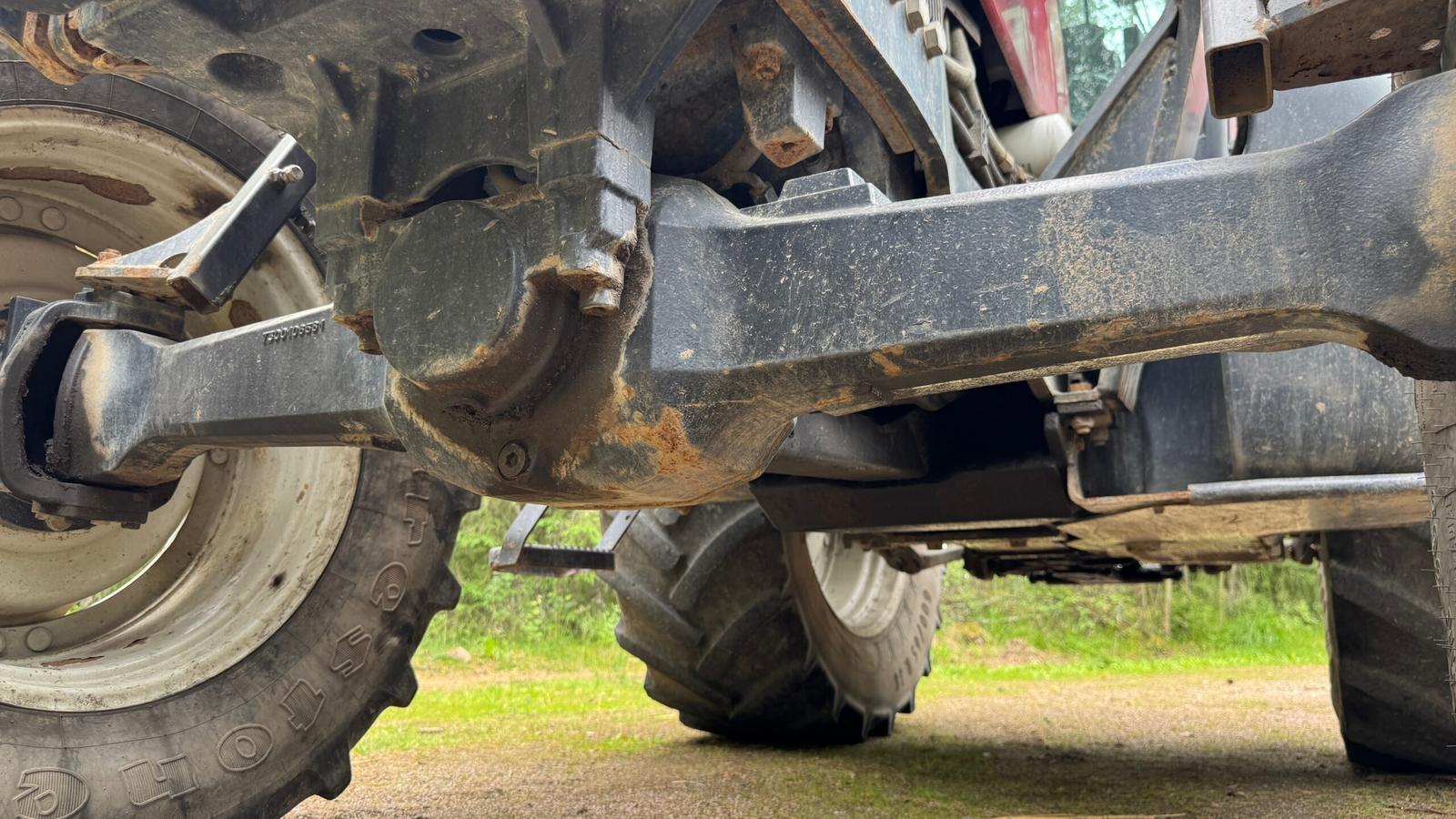 Valtra C130 - Image 25