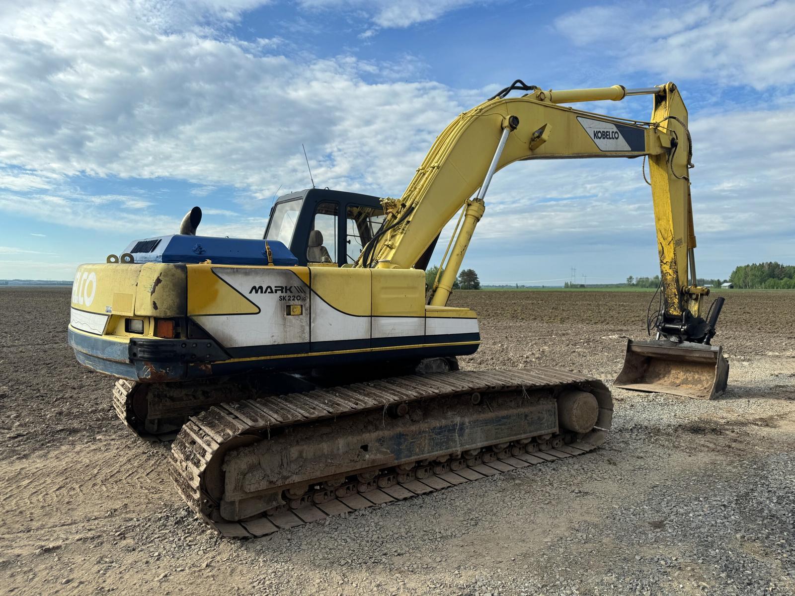 Kobelco SK220 LC Mark3 - Image 6