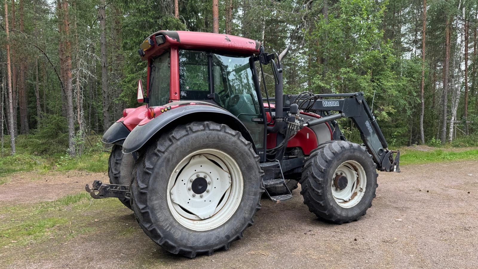 Valtra C130 - Image 6