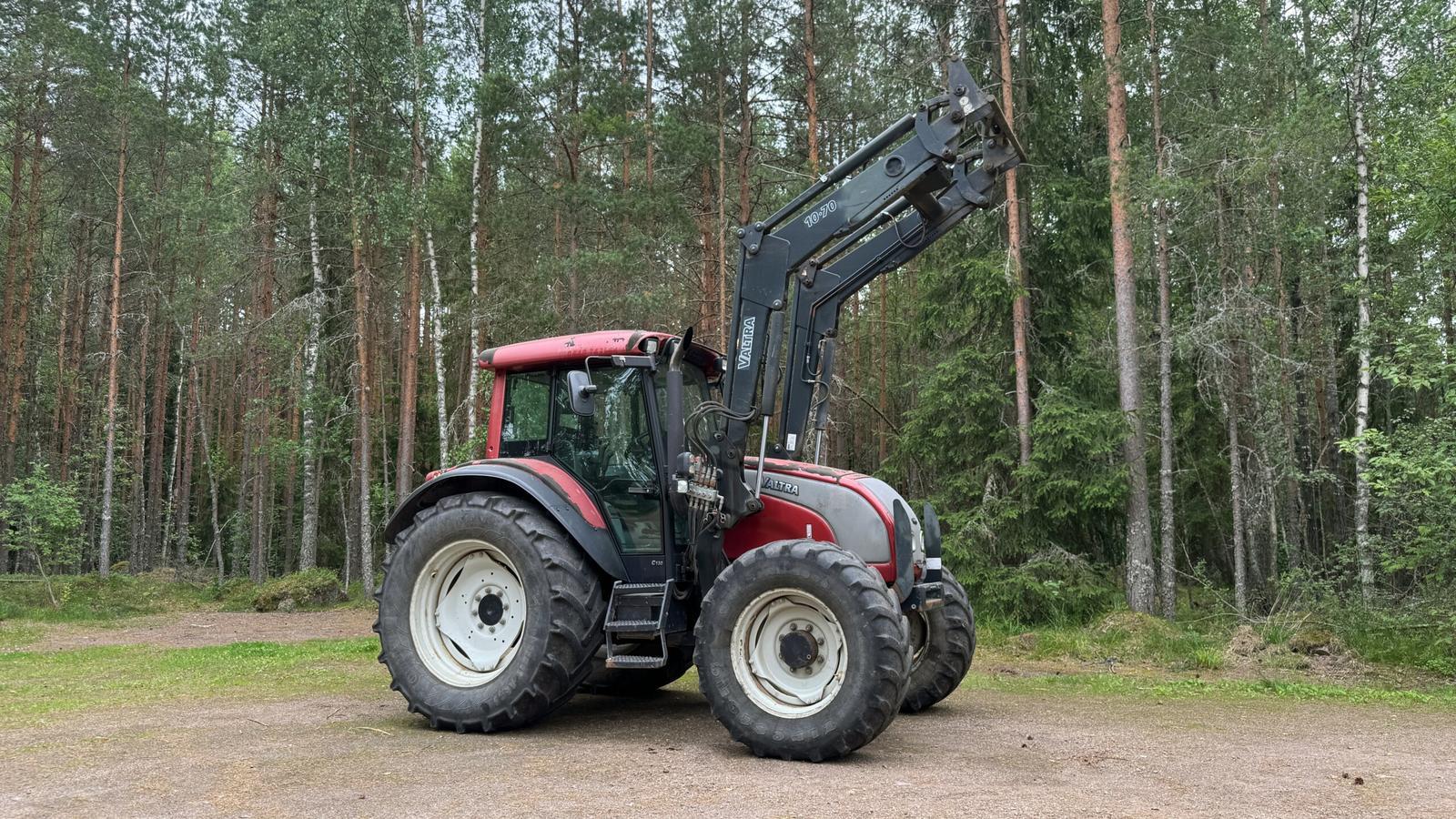 Valtra C130 - Image 7