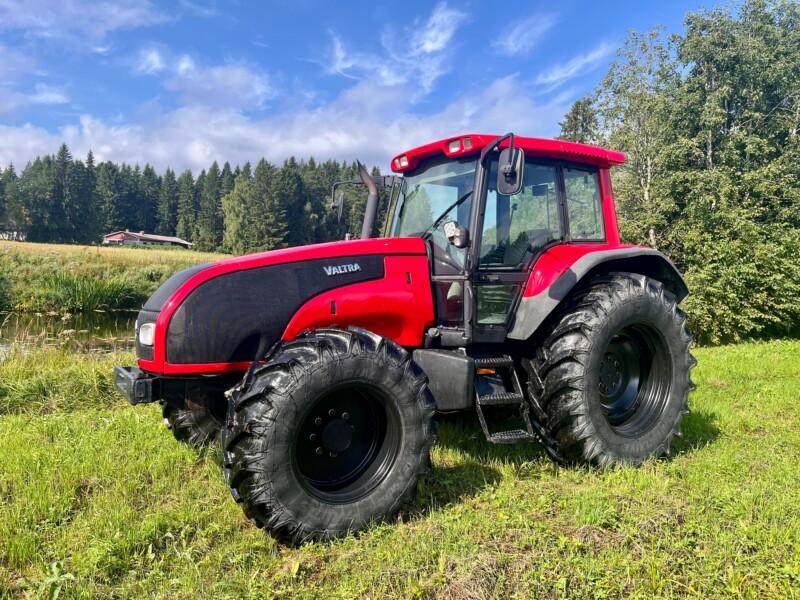 Valtra T120 Hitech