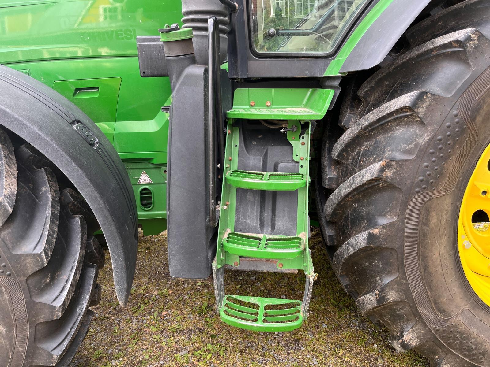 John Deere 7290R - Image 18