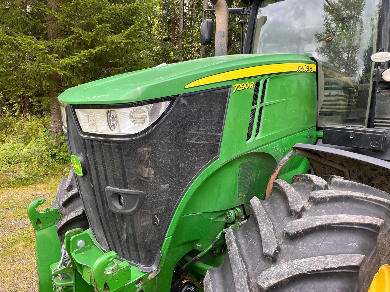 John Deere 7290R - Image 20