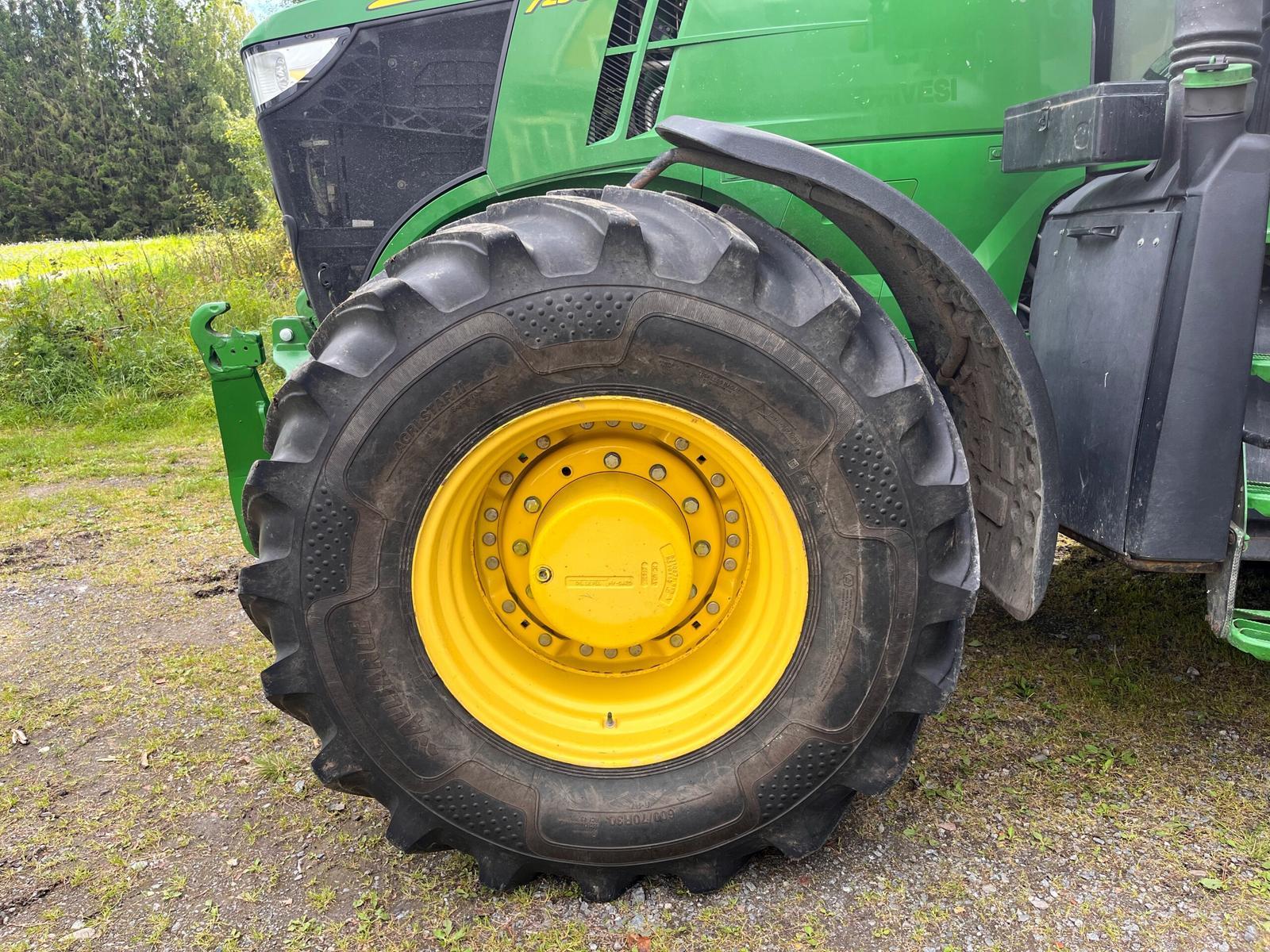 John Deere 7290R - Image 25