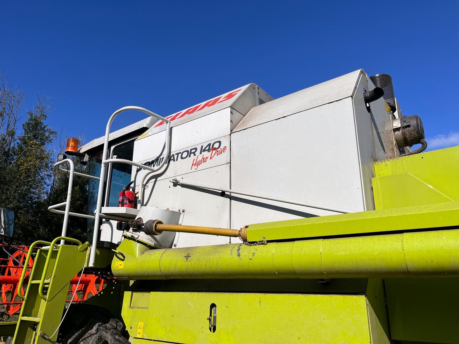Claas Dominator 140 - Image 26