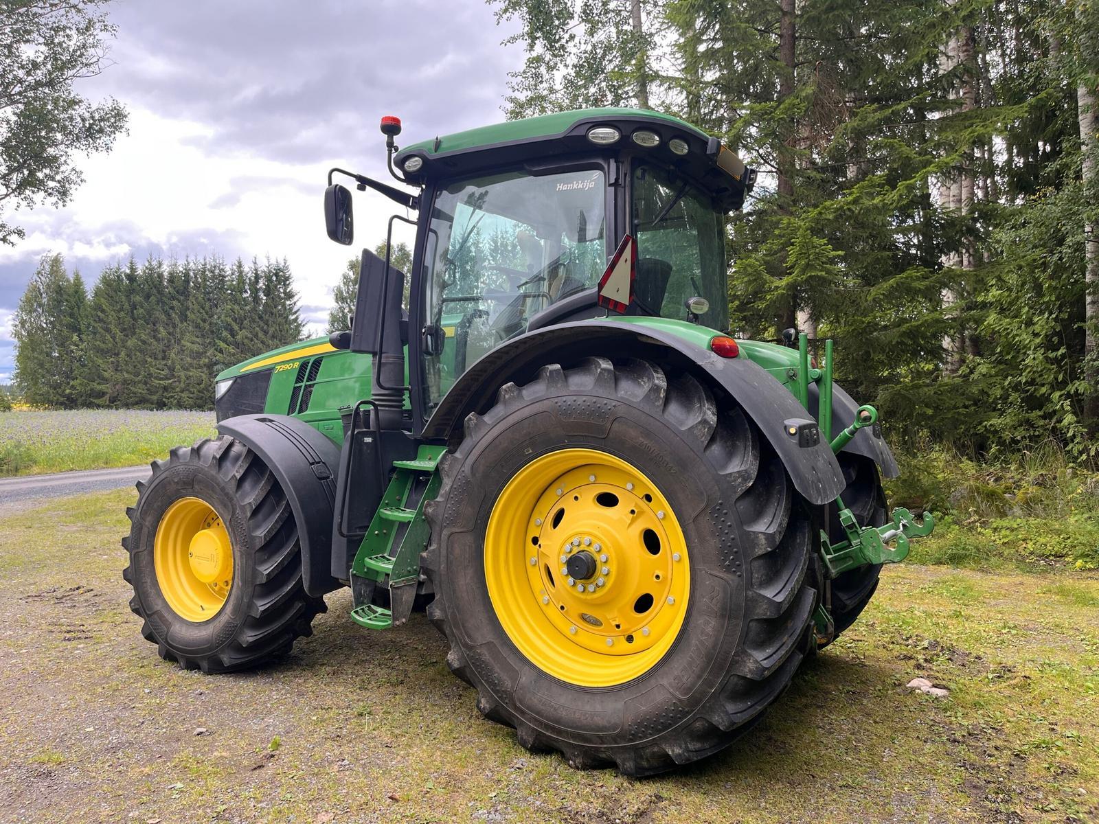 John Deere 7290R - Image 3