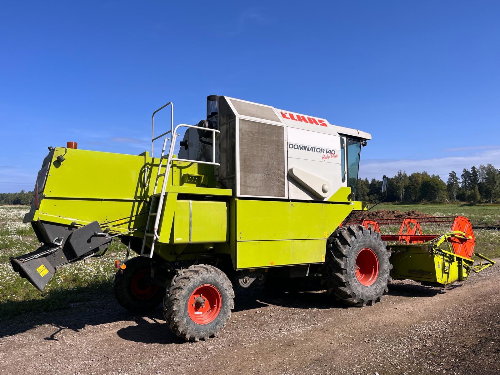 Claas Dominator 140 - Image 6