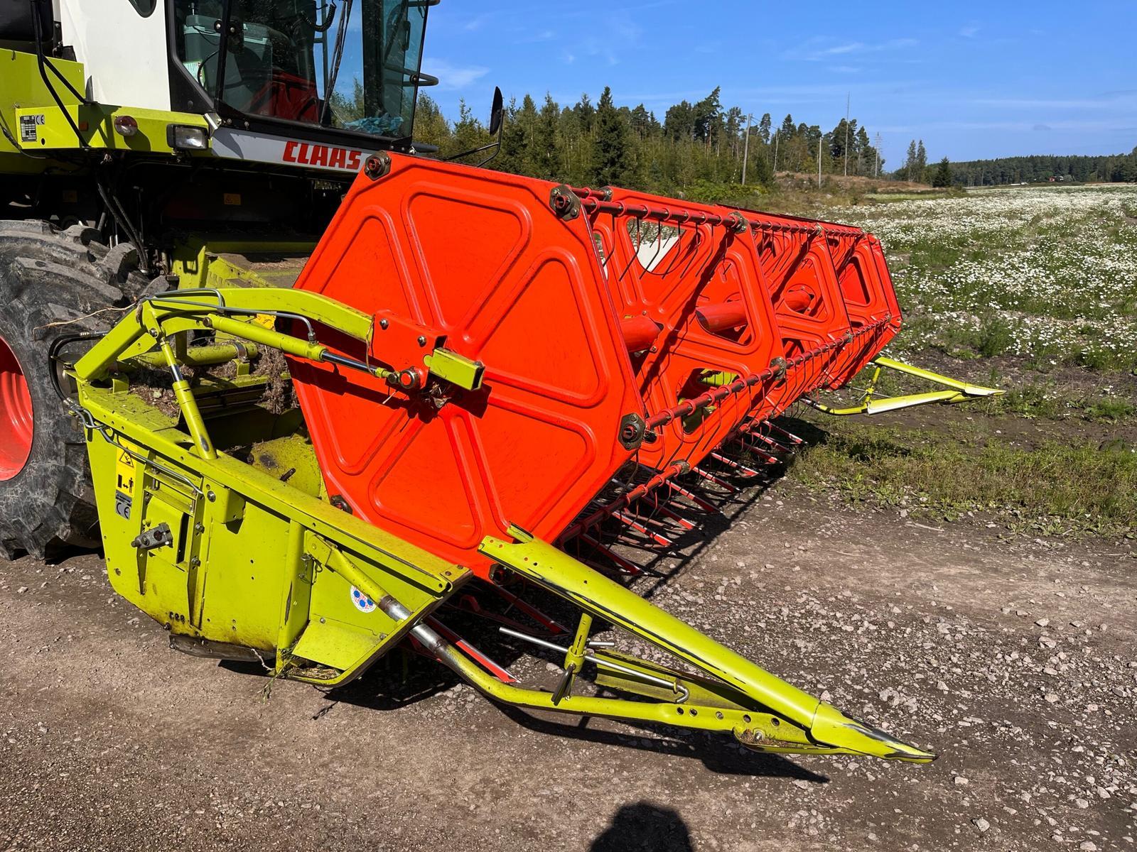Claas Dominator 140 - Image 7