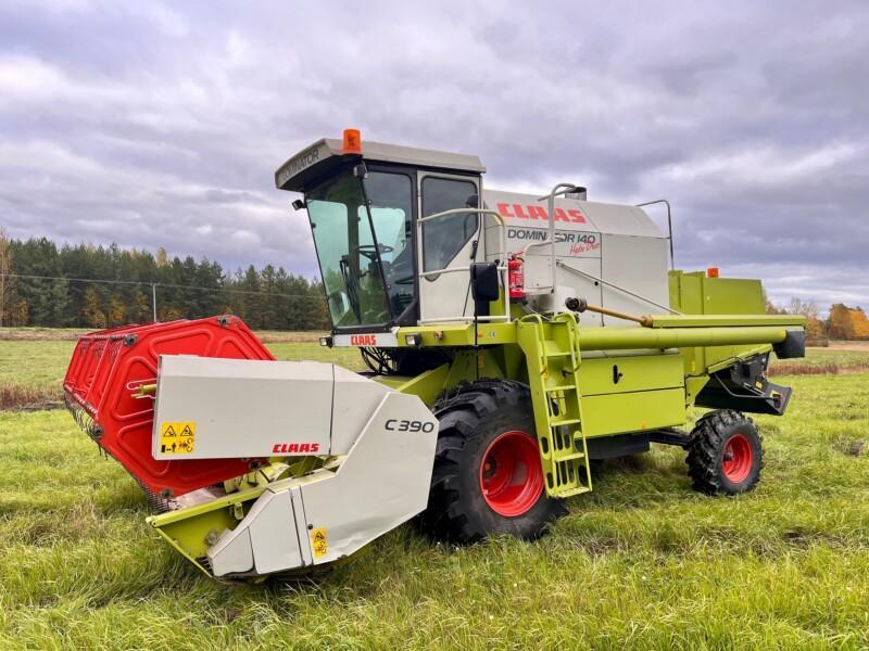 Claas Dominator 140 HydroDrive