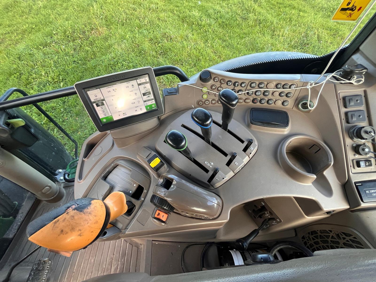 John Deere 6155R - Image 15