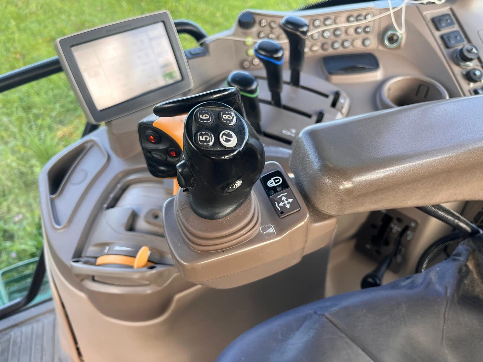 John Deere 6155R - Image 16