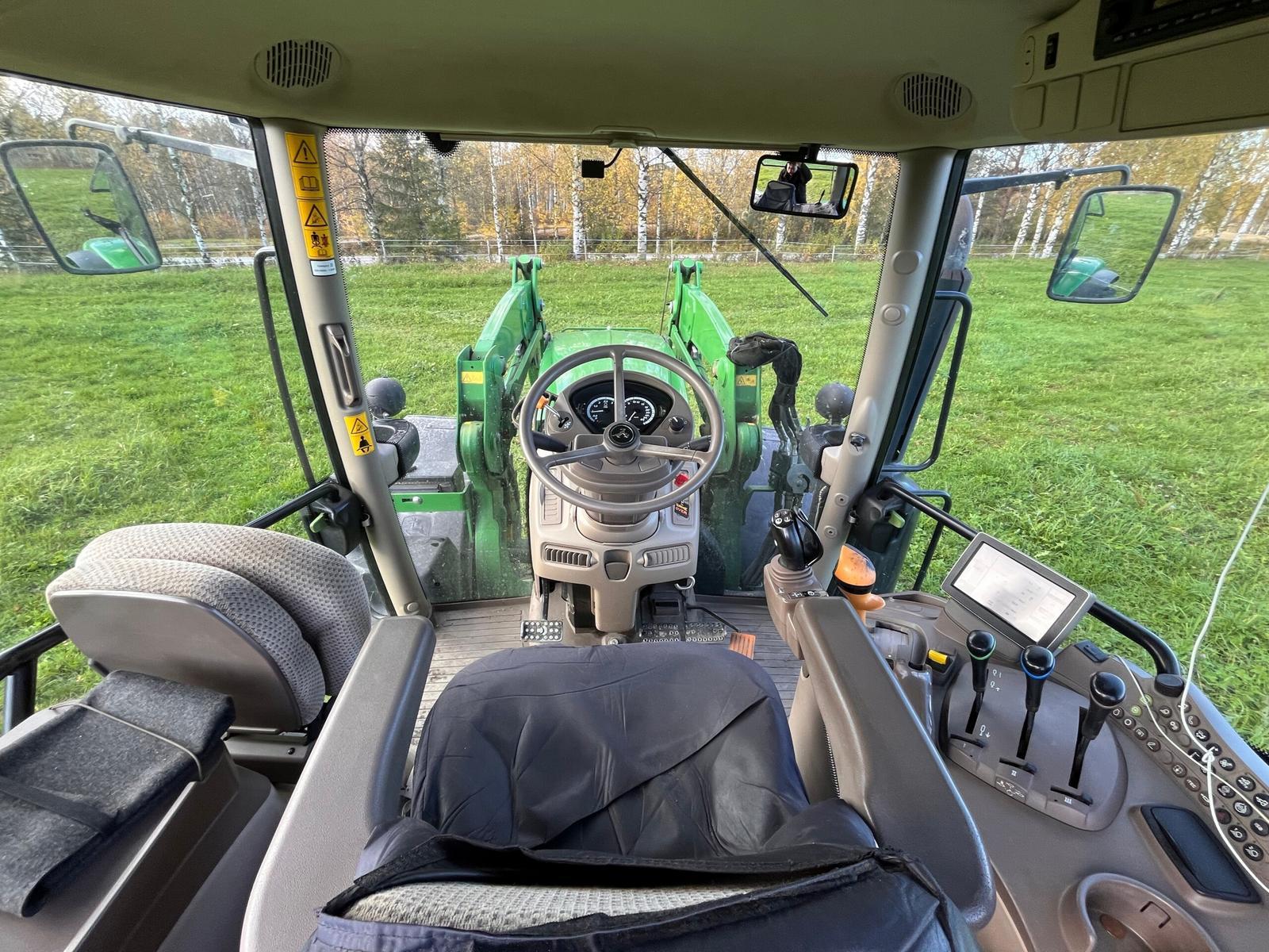John Deere 6155R - Image 11