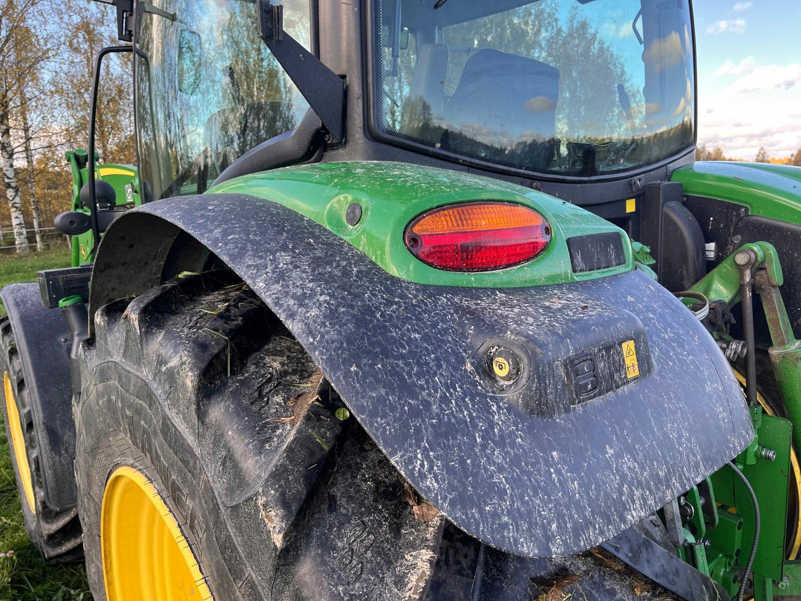 John Deere 6155R - Image 21